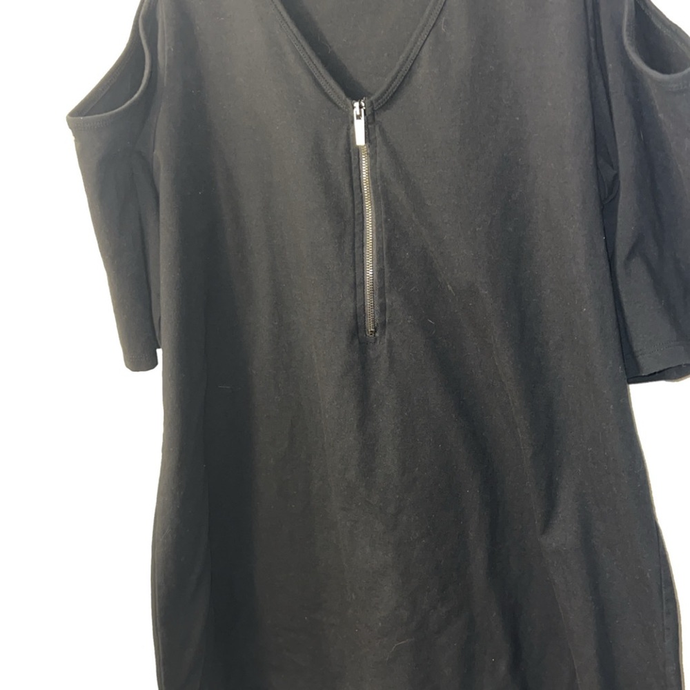 Torrid Black Cold Shoulder Tee with Zipper